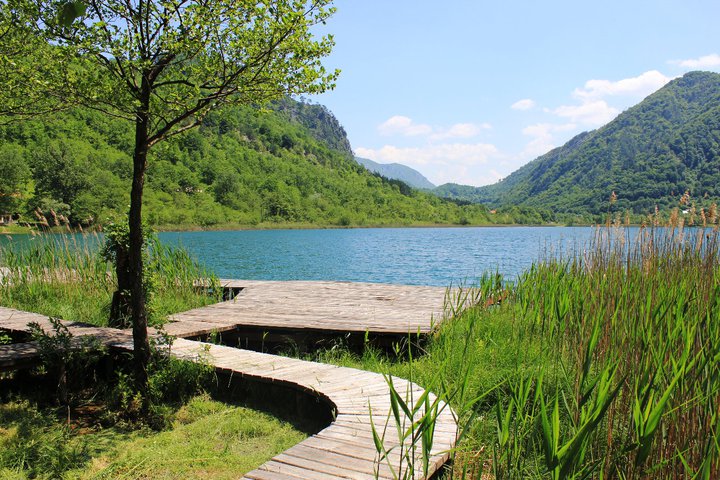 Auto kamp Eko selo Boračko jezero - 15% popusta na ceno kampa za člane CCS