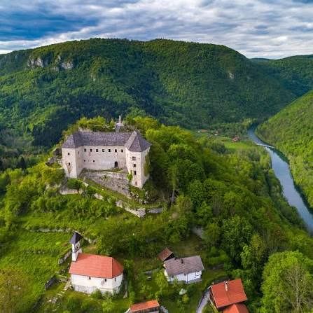 13.-16.8.2026 - s skuterji ob reki Kolpi, festival Tamburanje va Kostele